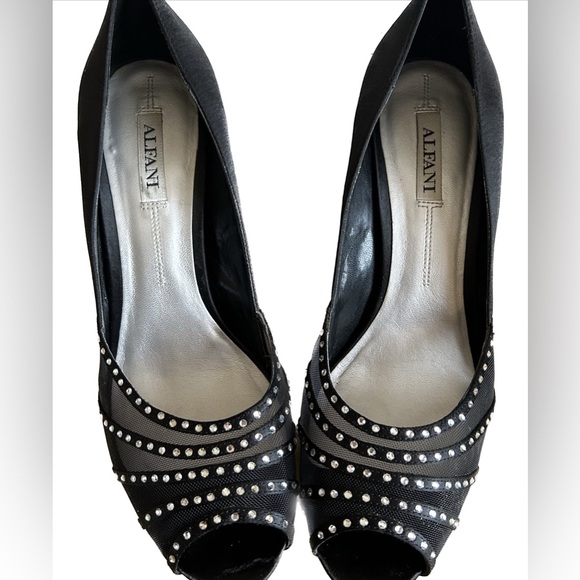 Alfani Black Satin Rhinestone Heels- Sz- 8.5M - Picture 3 of 7